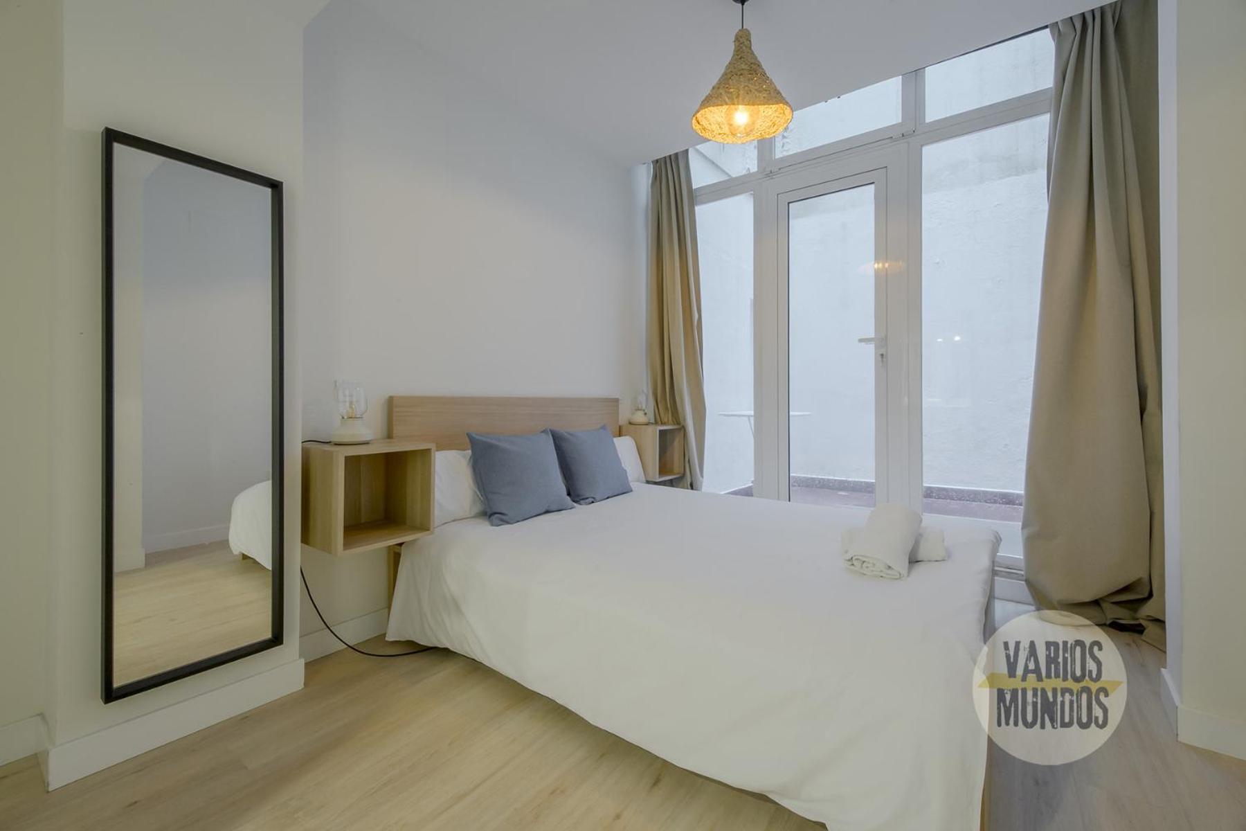 Cool Apt Para 9Pax En Plena Plaza De Chueca マドリード エクステリア 写真