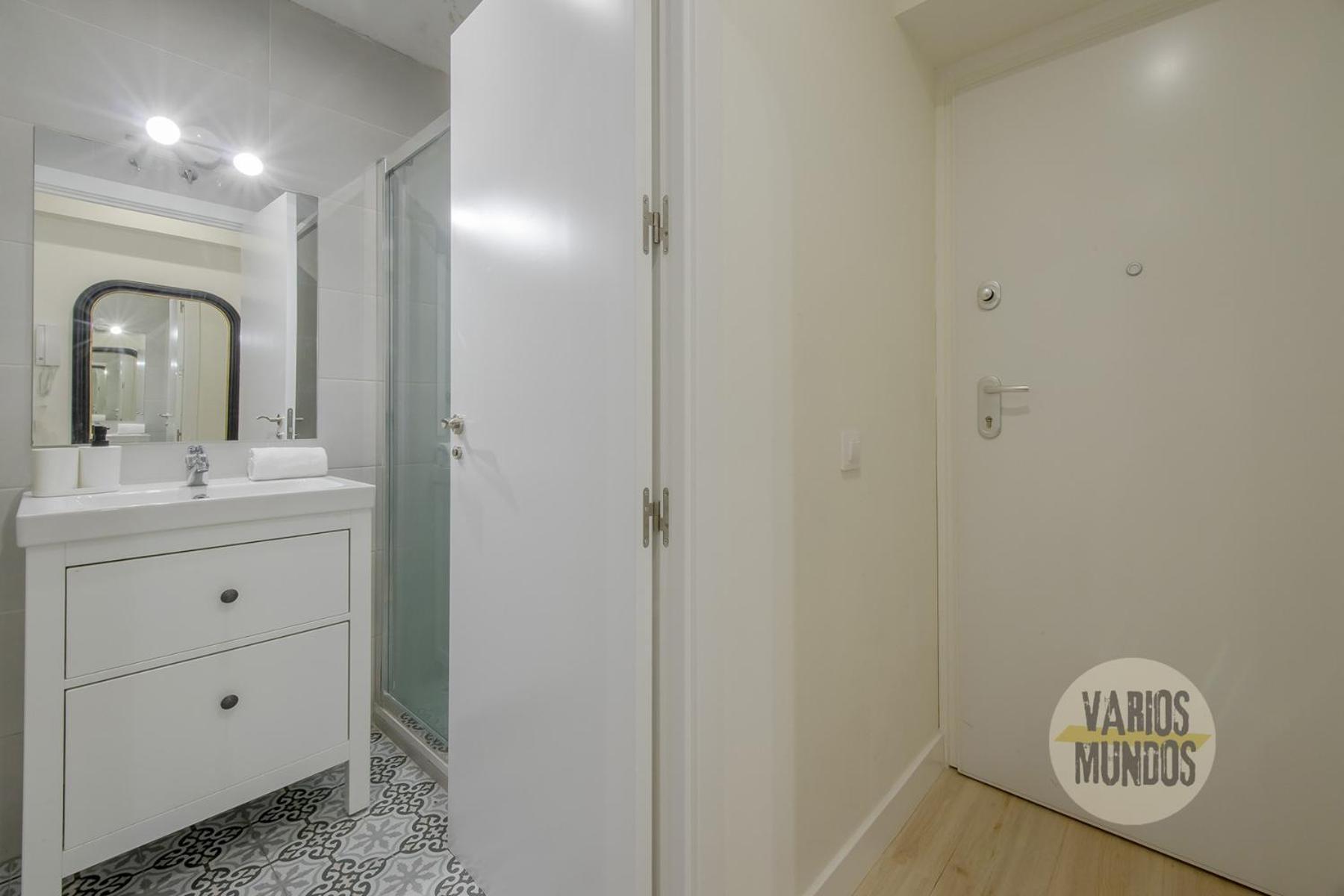 Cool Apt Para 9Pax En Plena Plaza De Chueca マドリード エクステリア 写真
