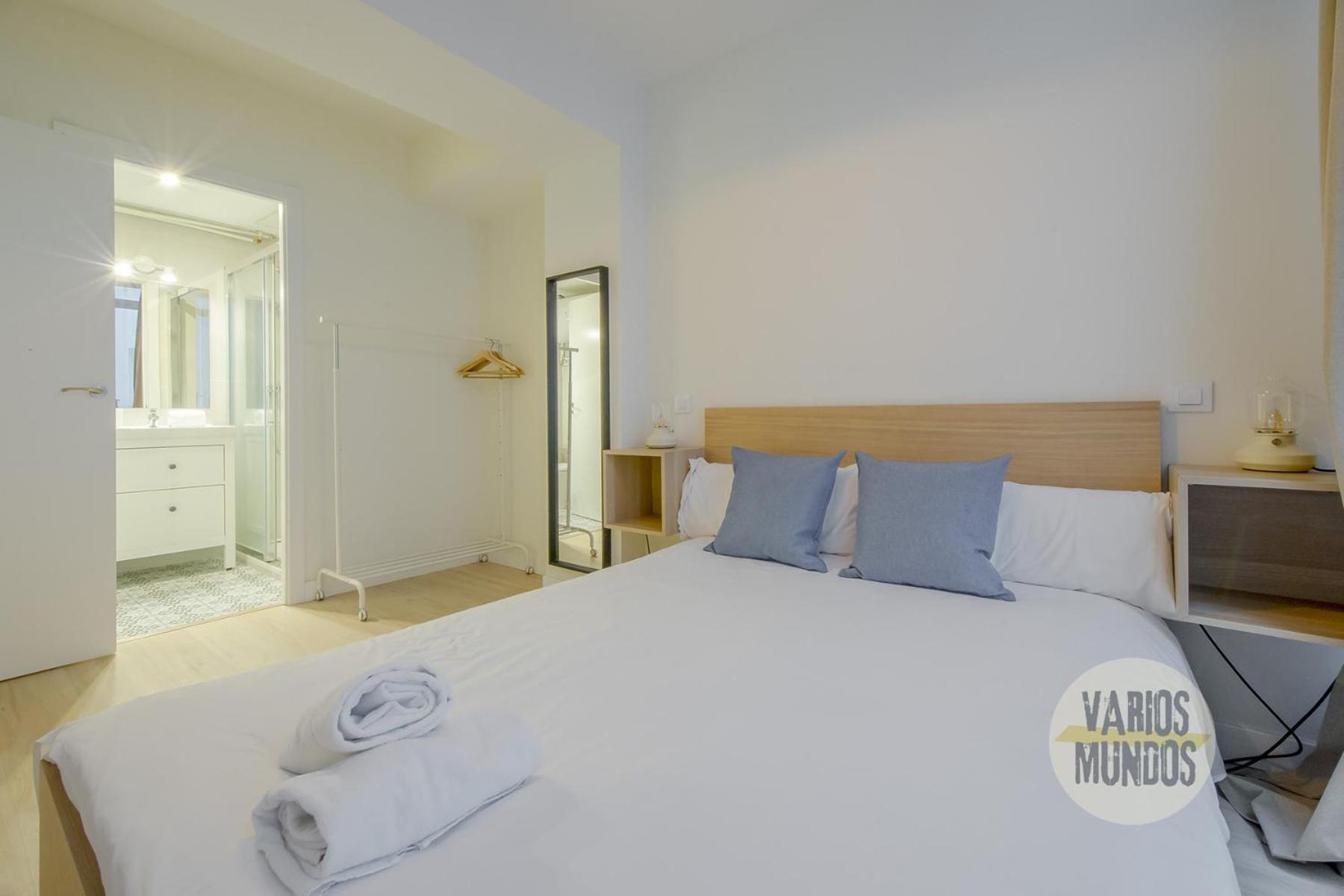 Cool Apt Para 9Pax En Plena Plaza De Chueca マドリード エクステリア 写真